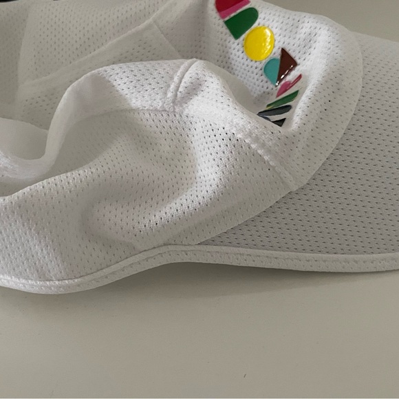 Brooks Run Proud running hat new without tags - Picture 2 of 3